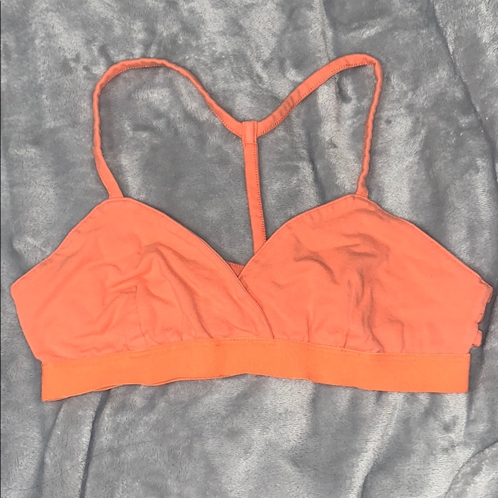 peach coloured vans bralette